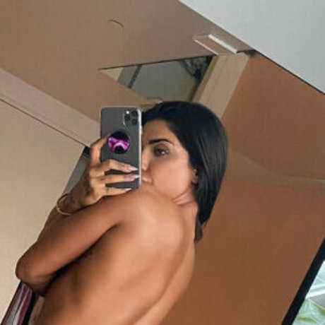 Dnzsypnr model nackt bilder