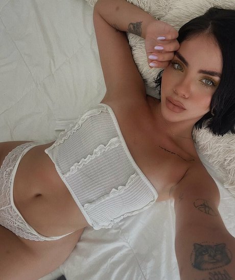 Natalia Torres akt pornostar bild