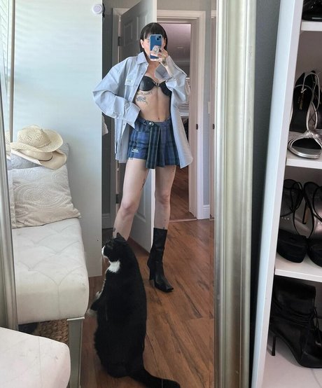 Lilith Czar top pornografische bild