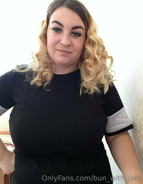 bun with jam top porno galerien
