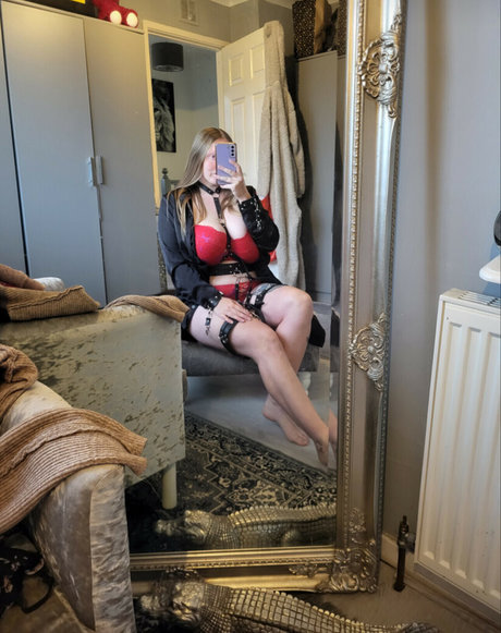 Kawigirl98 schauspielerin nackten galerien