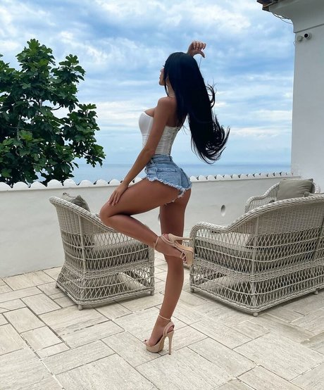 Kira Bilko hübsche xxx bild