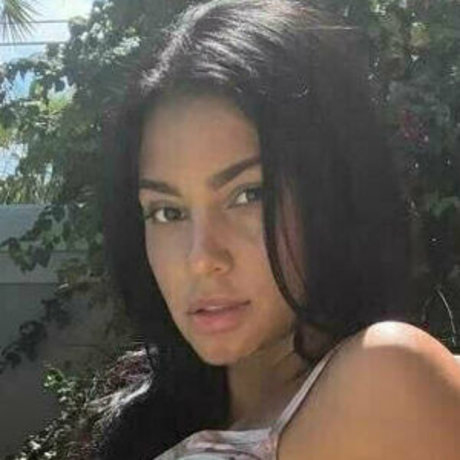 rileyreidx3 sexy nackt foto