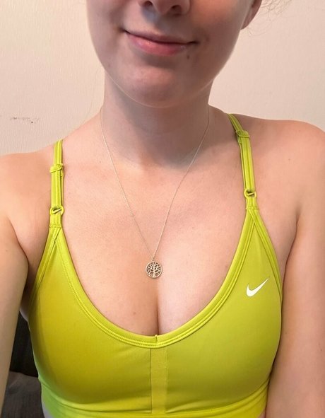 elliemoose00 nackt pornographische foto