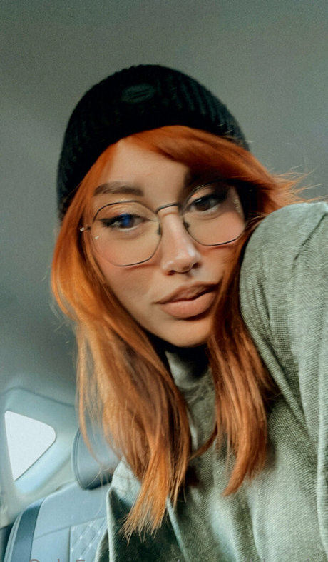 saraawildee porno exklusive archiv