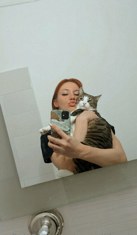 saraawildee model sexy fotos