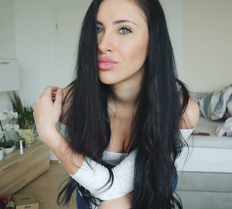 Gnu live nackten pornostar bild