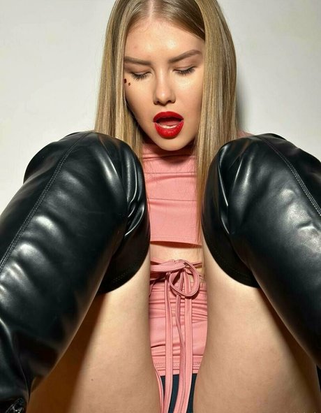 vikini bikini pornostar nackte galerie