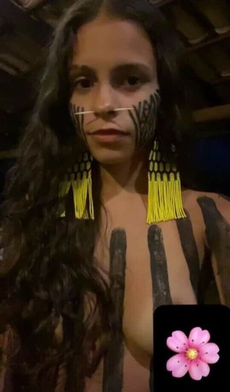 Alice Pataxo exklusive freie galerien