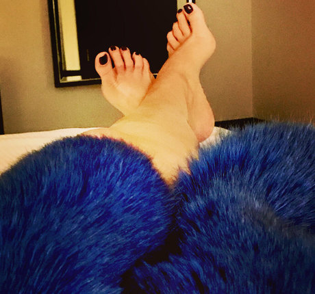 madam muriel beste sexy foto