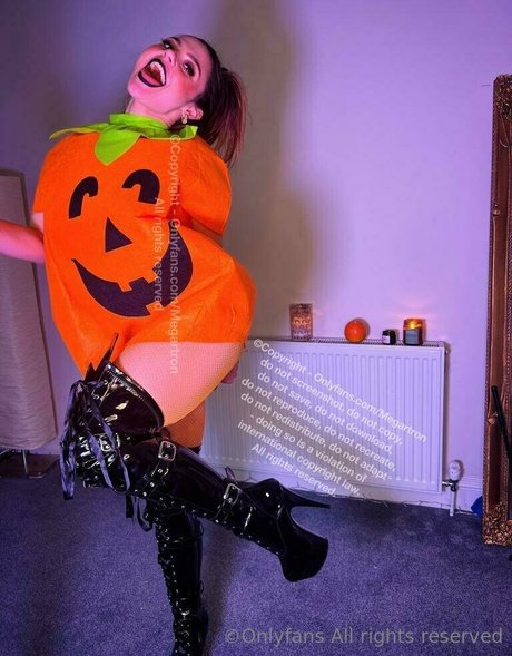 megartron model erotische galerie