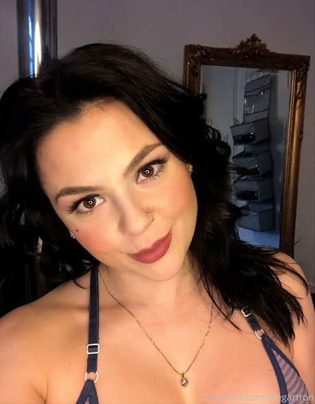 megartron perfekte nackte galerien