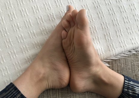 perfectteenfeet model erotische bild