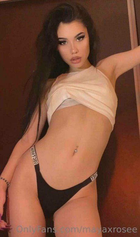 Mayaxrosee top pornographische galerie