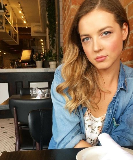 Maya V Henry kunst hübsche bild