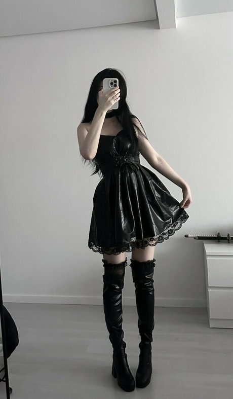 morphilina nacktheit foto