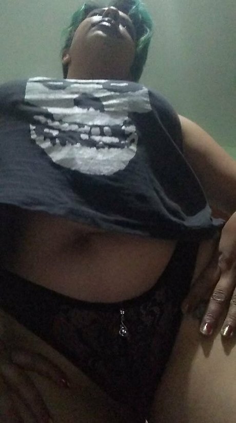 liliveil666 model hd fotos