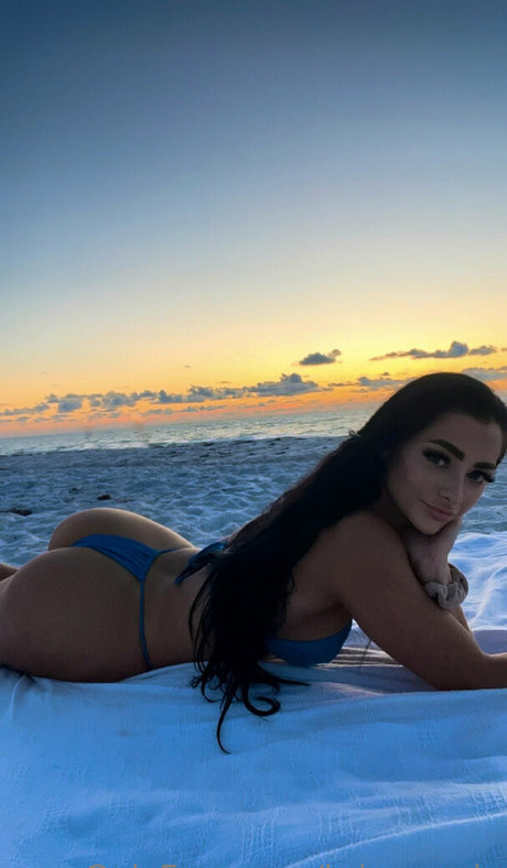 brieamarie perfekte pornografische fotos