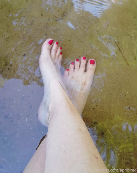 aprilxredfree nackt schöne fotos