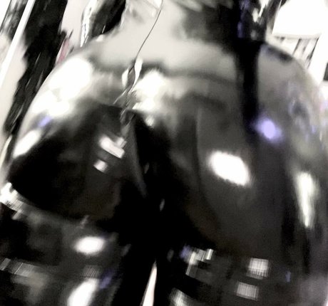 Zirakillz nackt pornographische fotos