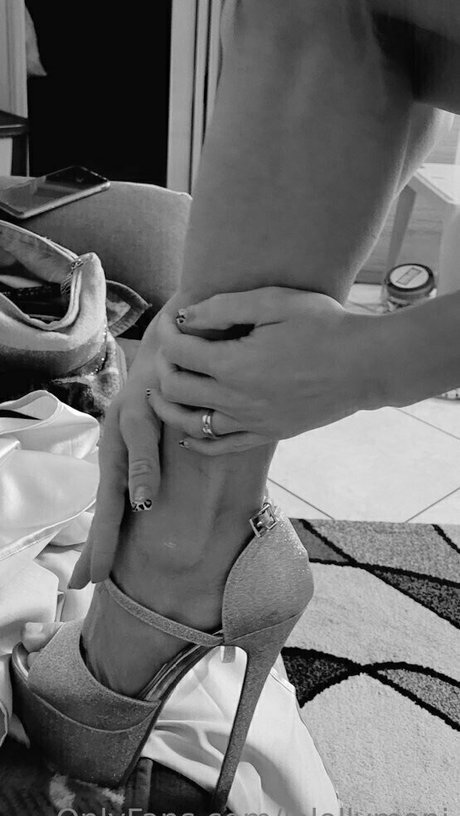 lalollymoni exklusive porno bilder