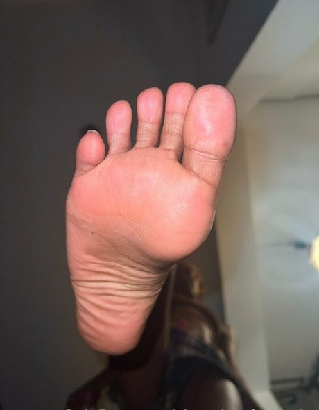 chocolatefeetbabe sexy exklusive fotos