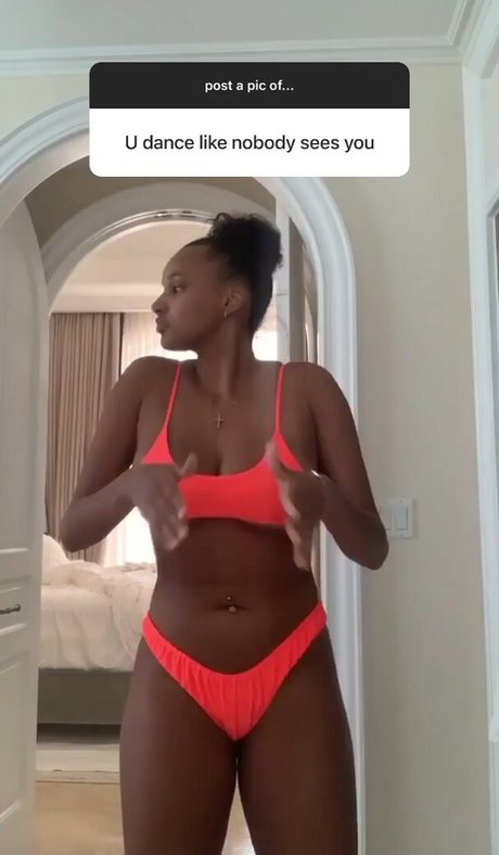 Ashley Nicole Williams top schöne galerie