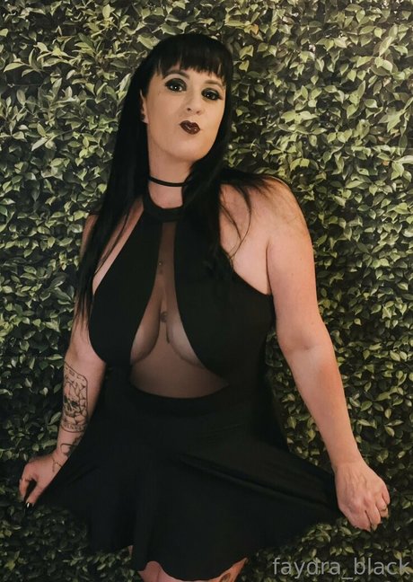 faydra black model schöne foto