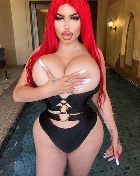 Bibi Bugatti hd pornografische bilder