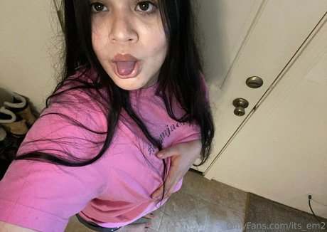 its em2 erotische schöne galerie