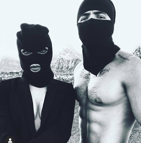 luvluvuxuluvluv exklusive erotische galerien