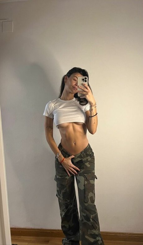 miiriiamherrero model xxx foto