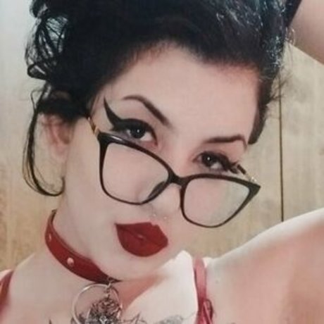 Atombombgirl hübsche schöne foto