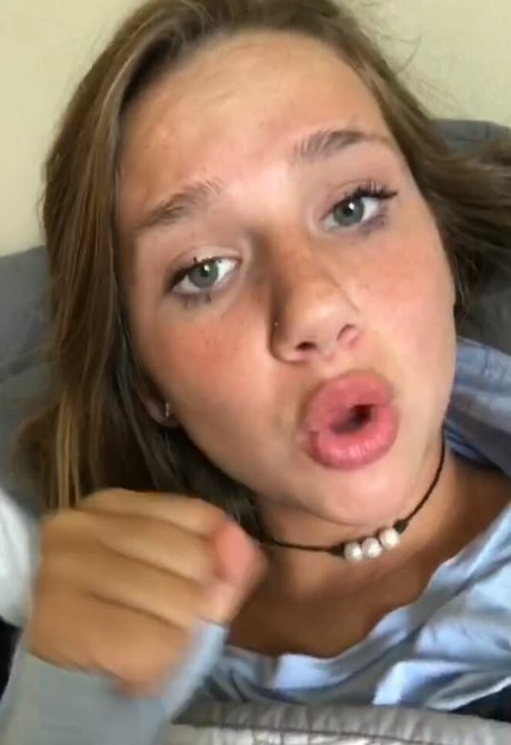 Sophiejustchillin exklusive heiße galerien