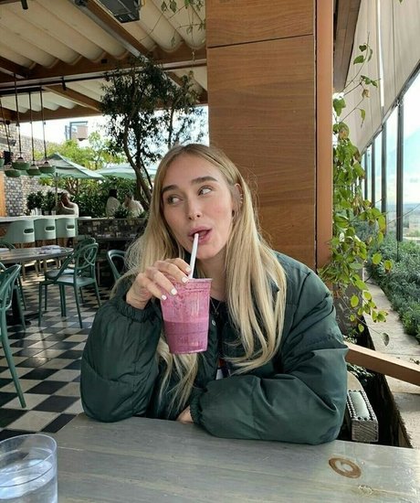 Sina Deinert nackt xxx galerie