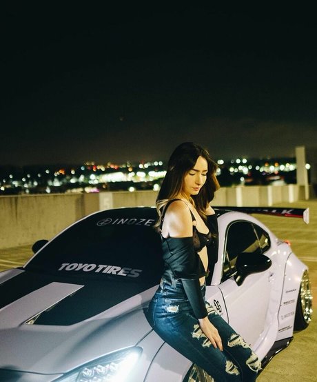 Slaydn erwachsene heiße archiv