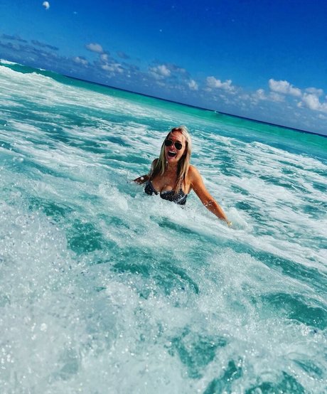 Barbara Alyn Woods kostenlose sexy bilder