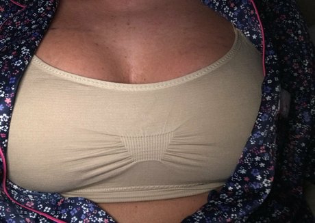 queenalana nackt heiße galerie