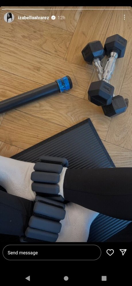 Izabella Alvarez schöne foto