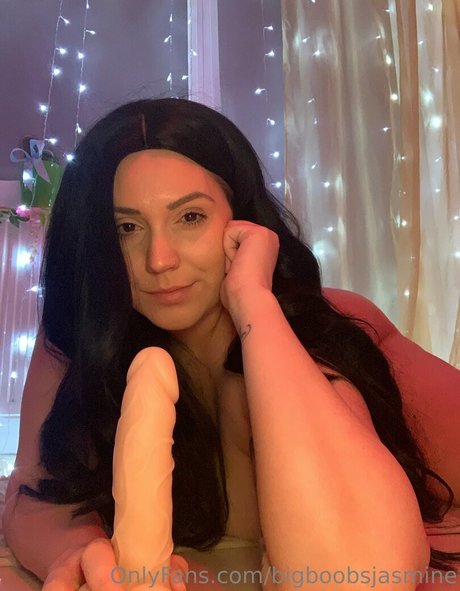 bigboobsjasmine freie erotische galerien