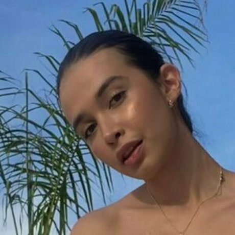 amelia secret Bilder