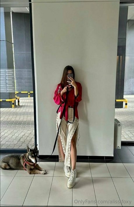 aliss foxy top nackt galerie