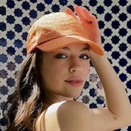 Claudia Sulewski Deepfake perfekte pornostar galerie