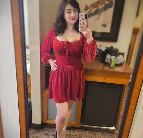 Beverly Paige nackte pornostar foto