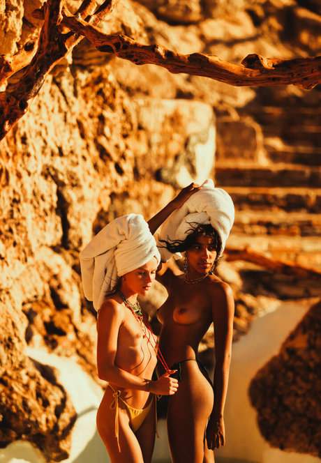 Courtney Mawhorr hübsche erwachsene archiv