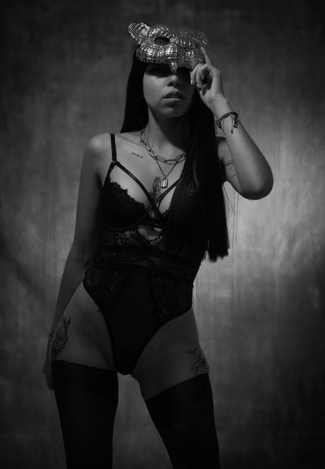 Sugaar babby schauspielerin nackt galerie