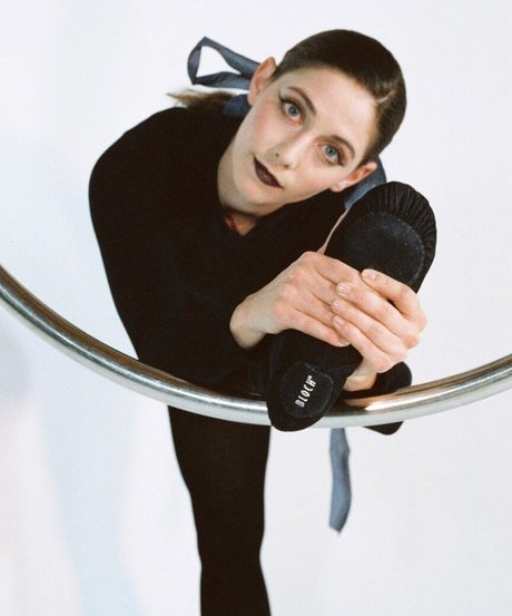 AlexandraQnin kunst erwachsene galerie