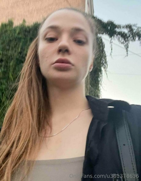 layla role model nackte bilder