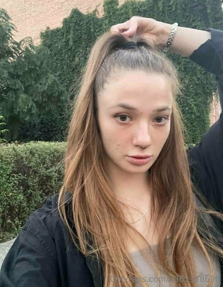 layla role top kunst galerien