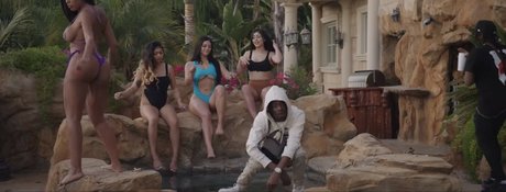 Luluhoneyz schauspielerin erotische bilder